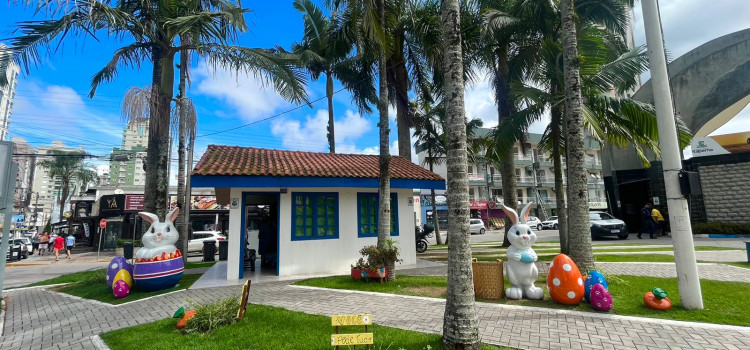 Casinha do Coelho abre para visitação na Praça da Paz