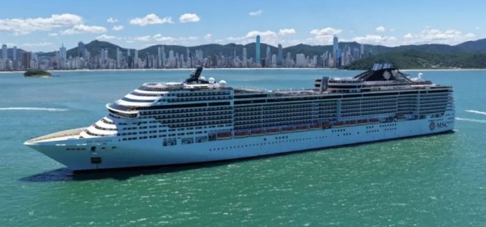 Balneário Camboriú encerra temporada histórica com último embarque de cruzeiro