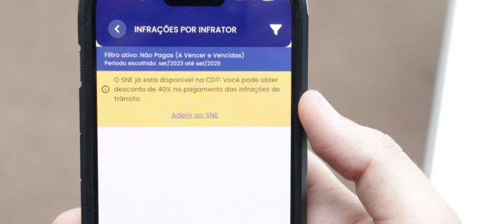 Motoristas podem pagar multas com desconto de até 40%
