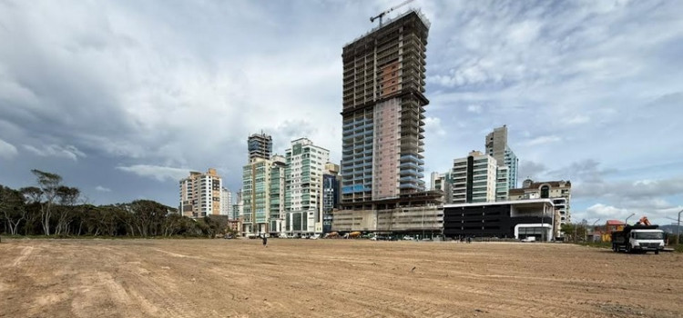 Itapema se prepara para o Mundial de Vôlei de Praia