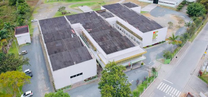 IFC Blumenau abre 40 vagas em curso preparatório com auxílio financeiro