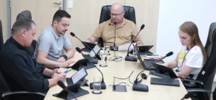 Câmara aprova novos critérios para diretores e mudanças no transporte