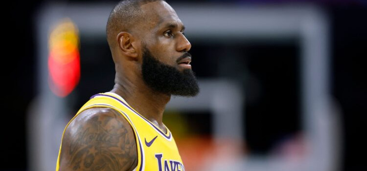 Três times que miram LeBron James na NBA