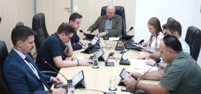 Câmara analisa 61 matérias em reuniões de comissões