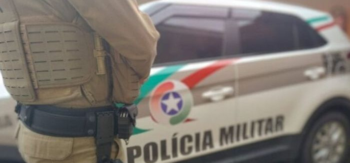 Casal com crianças é achado em casa abandonada no Garcia