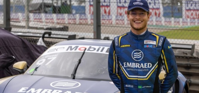Jeff Giassi encerra 2025 com pódios na Porsche Cup
