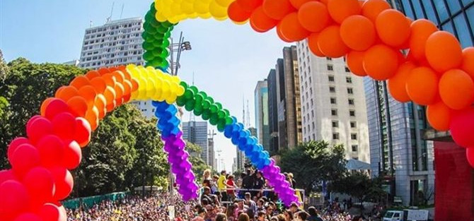 Seis destinos LGBTQIA+ do Brasil