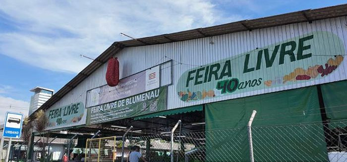Feira Livre celebra 40 anos com festa junina e programação especial