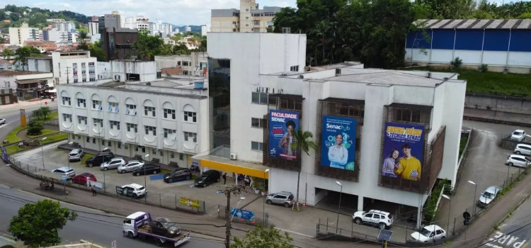 Senac abre vagas em 450 cursos