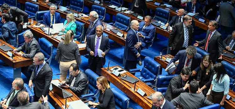 Senado aprova medidas que ampliam alcance da Lei Maria da Penha