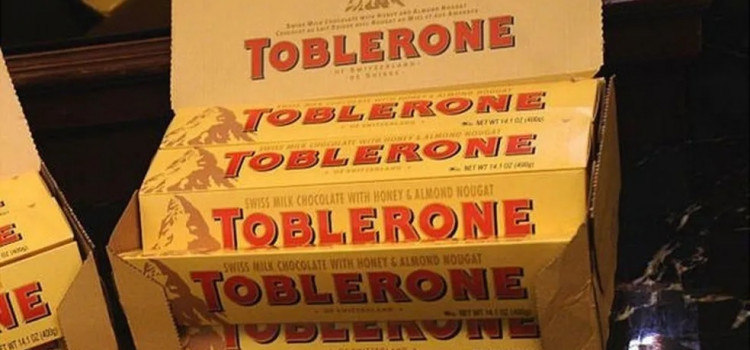Por que Toblerone é obrigado a mudar logo icônico