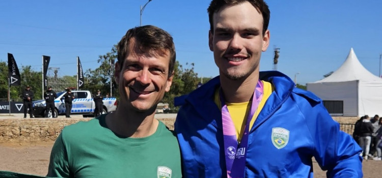 Blumenauense conquista ouro no Pan-Americanos Júnior