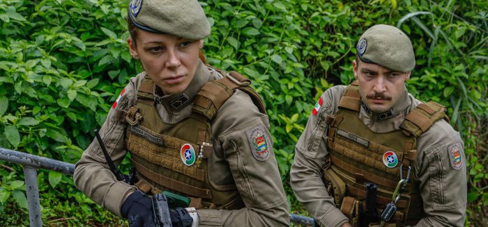 Polícia Militar prende jovem com mandado por tráfico no Centro