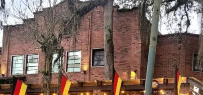 Cervejarias de Blumenau contestam Hofbräuhaus na Oktober