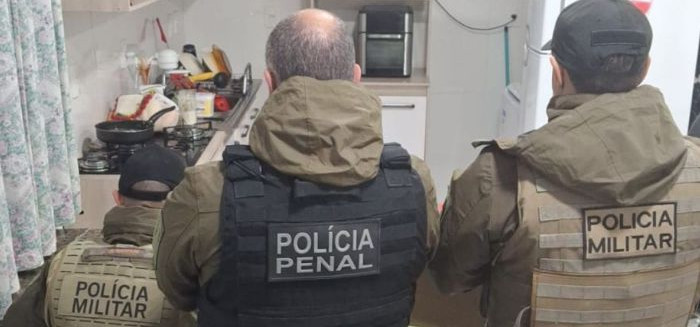 Gaeco cumpre mandados em Blumenau contra o crime organizado
