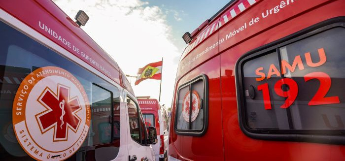 Cozinheira fica ferida em acidente com panela de pressão em Blumenau