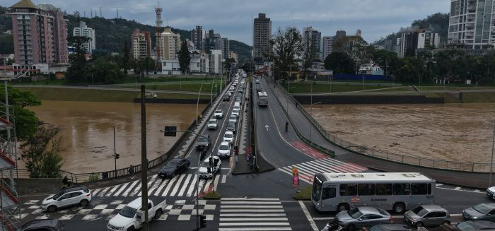 El Niño ganha força e acende alerta para chuvas acima da média