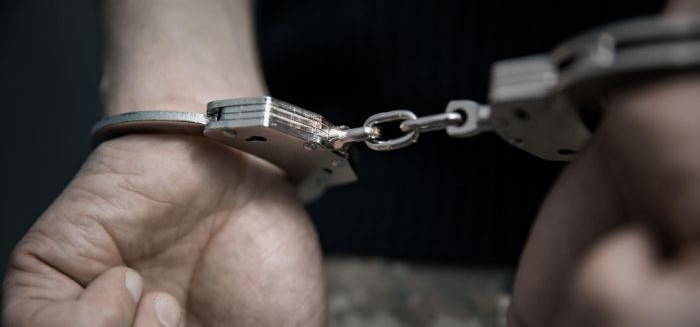 Homem é preso na Ponta Aguda por descumprir medida protetiva