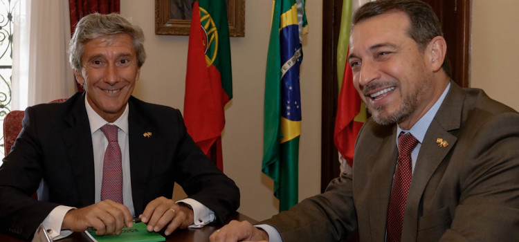 Governador debate parcerias entre SC e Portugal