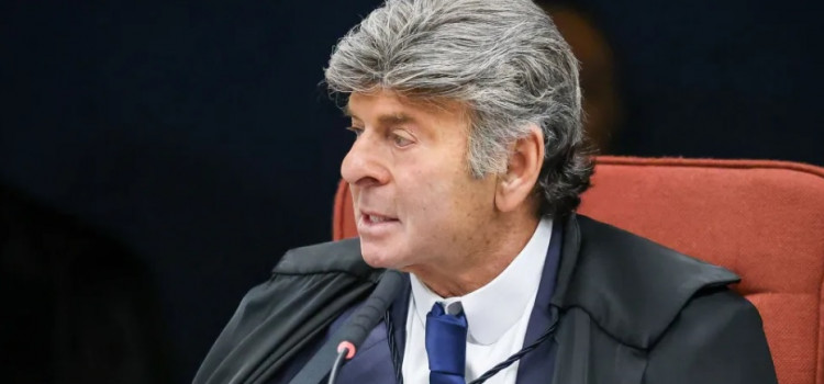 Fux vota para anular julgamento de Bolsonaro no STF