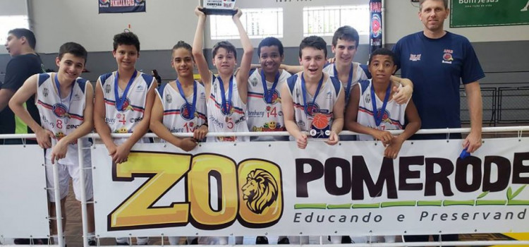 Equipe sub-13 de basquete masculino vence 2ª edição da Copa Apab