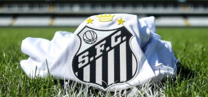 Santos avalia patrocínio milionário com empresa sob investigação
