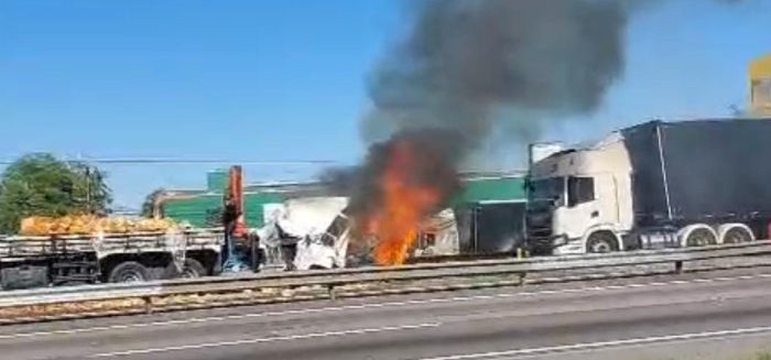 Tragédia na BR-101 em Itajaí: colisão grave deixa três mortos