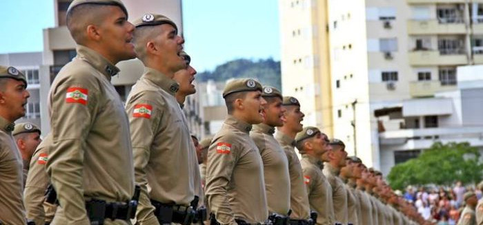 Homem é ferido com golpe de facão na cabeça no bairro Ponta Aguda