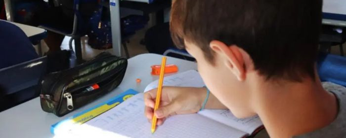 Novo Clube de Línguas reforça o ensino bilíngue nas escolas de Blumenau