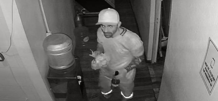 Ladrão esquece a própria moto em bar após cometer furto