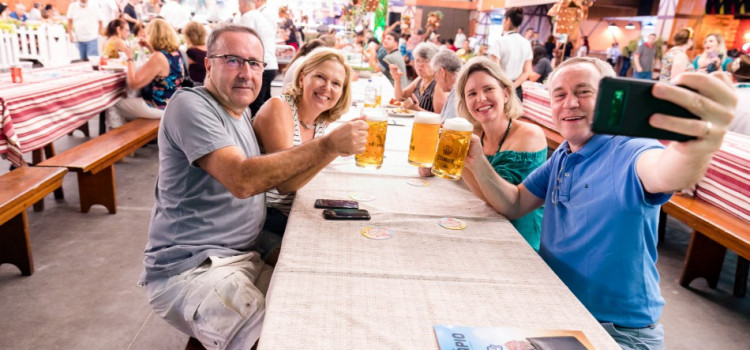 Organização da Sommerfest aumenta mesas no Setor Eisenbahn Biergarten