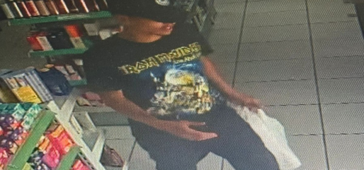 Suspeito tenta coagir idoso em farmácia