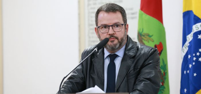 Rodrigo Marchetti assume cadeira na Câmara de Blumenau nesta terça