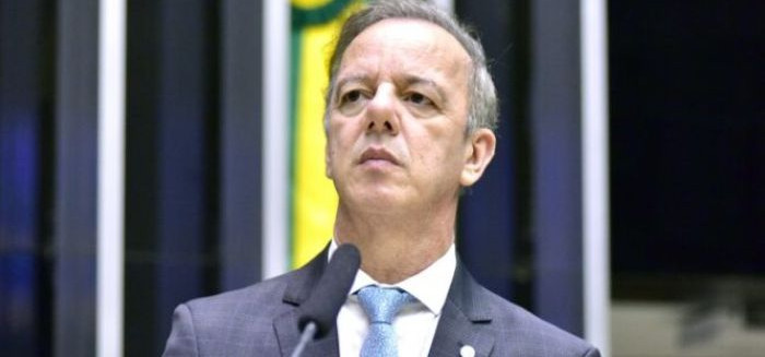 Ismael dos Santos fica fora da Câmara