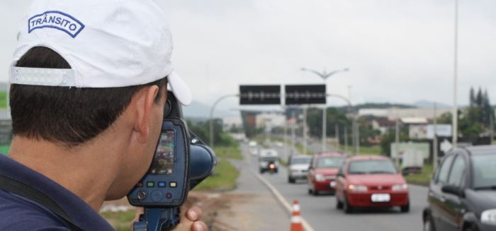 Prefeitura desiste de transformar agentes de trânsito em guardas municipais