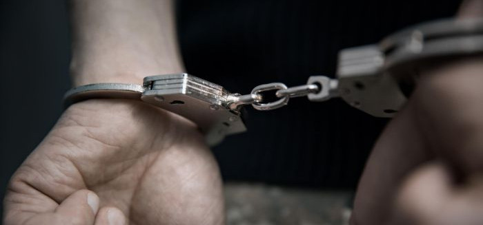 Homem é preso no Garcia após agredir ex-mulher durante discussão