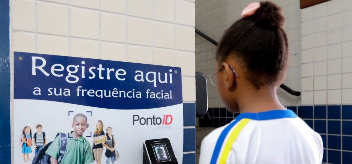 Escolas de Blumenau terão reconhecimento facial para controle de acesso