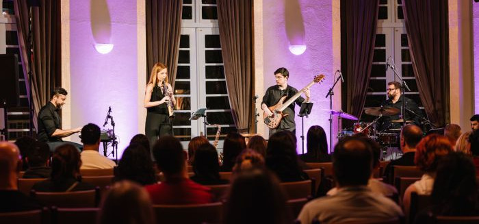 Mazin Silva se apresenta no Jazz Catarina