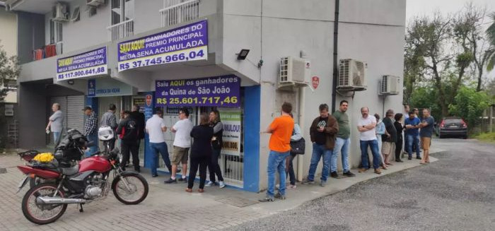 Blefe da Mega-Sena em Blumenau vira prova na Justiça