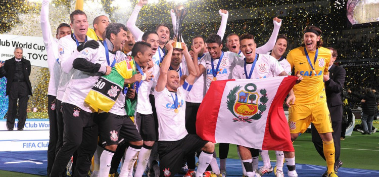 Justiça determina suspensão da penhora a taça do Mundial de 2012 do Corinthians