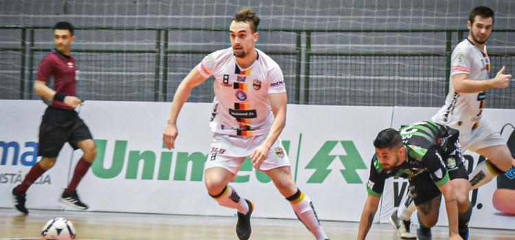 Blumenau Futsal retorna nesta semana com jogos oficiais