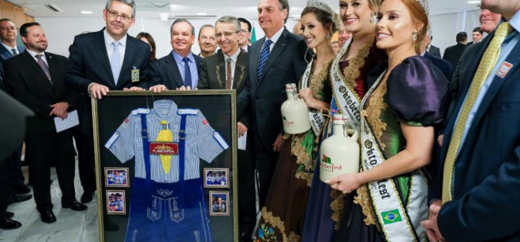 Presidente Bolsonaro confirma vinda à 36ª Oktoberfest