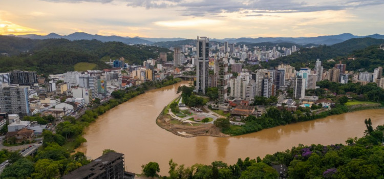 Blumenau impulsiona economia com redução do imposto para cultura