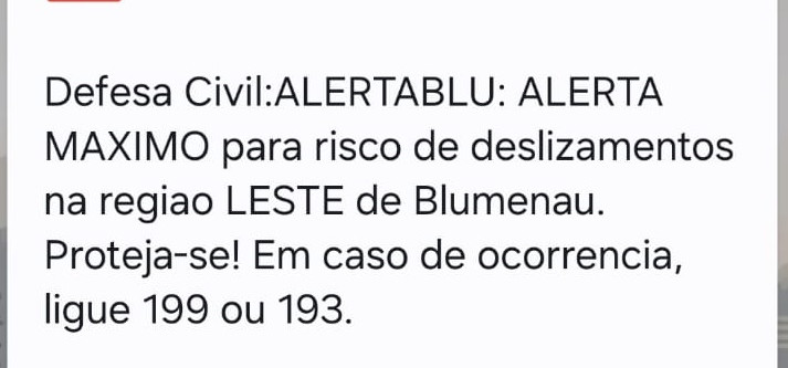 Blumenau amanhece com alerta de deslizamentos