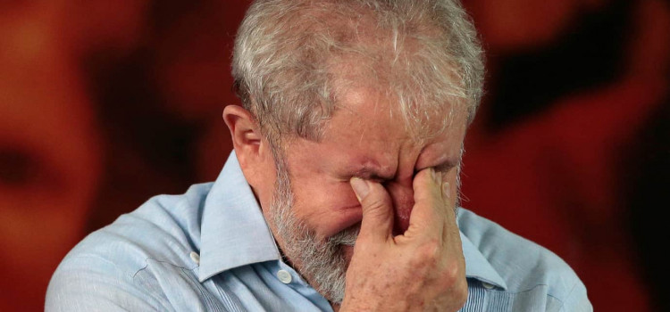 Reprovação de Lula avança e chega a 43%