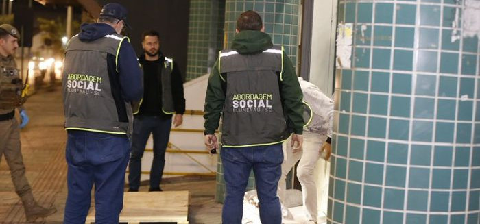 Ação integrada de abordagem social percorre quatro bairros