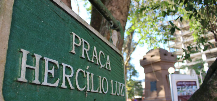 Biergarten da Praça Hercílio Luz passará por revitalização