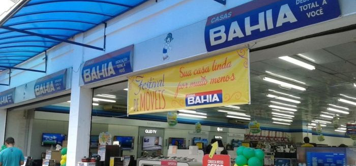Casas Bahia encerra atividades na rua XV de Novembro