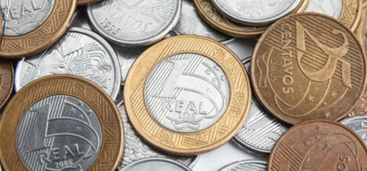 Alta do IOF equivale a subir juros a 15%