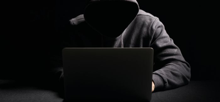 Novo golpe da extorsão assusta comerciantes em Santa Catarina